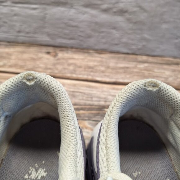 Nike Air Max Excee White and Lilac Womens Size 7.5 - Picture 4 of 8